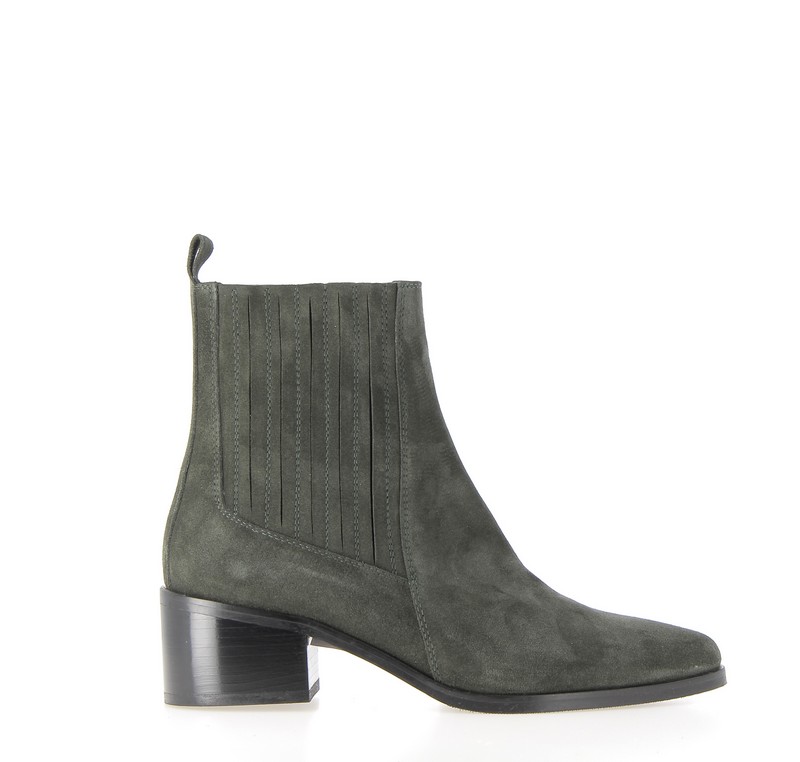 v2594a-foret