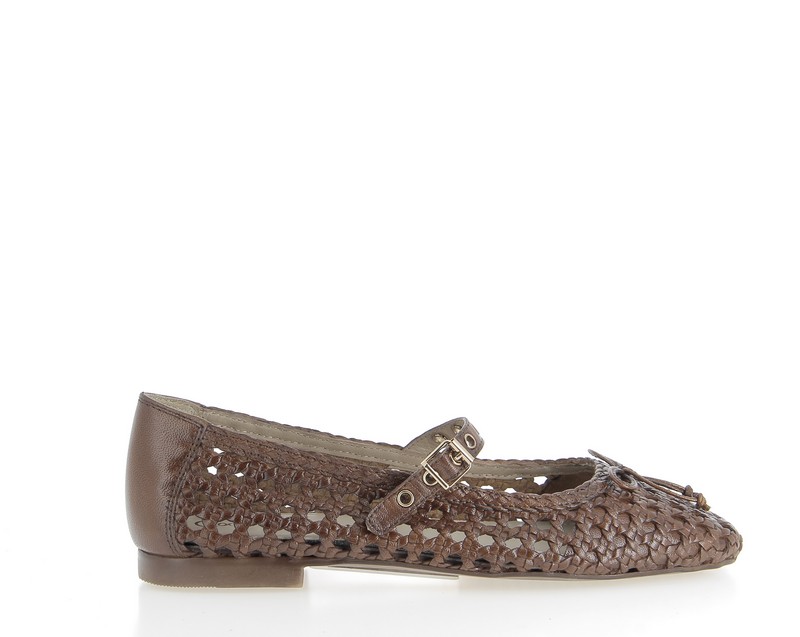 v3482a-cognac
